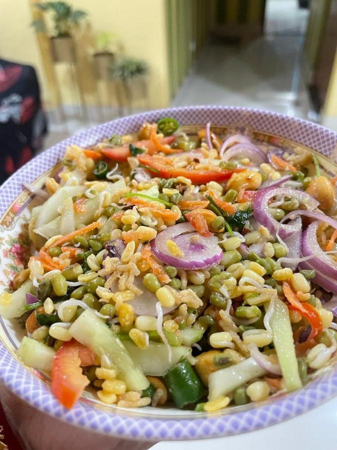 Veda Home'S Agartala Esterno foto
