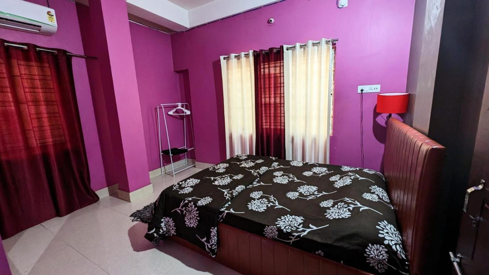 Veda Home'S Agartala Esterno foto